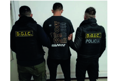 Piñas en barrio Sarmiento en partido de fútbol solidario: un joven de 25 años detenido por fracturarle la cara a otro