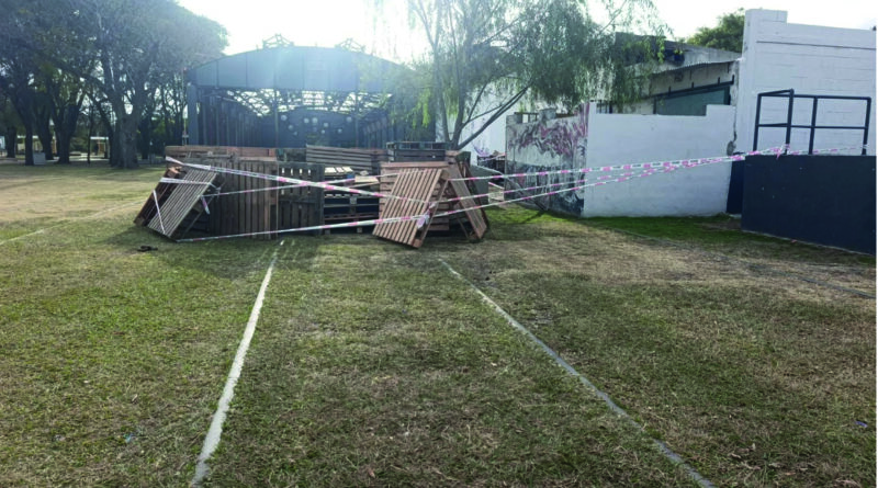 Invitan a exhibición de perros adiestrados de la Policía y de Bomberos de Río Tercero, este viernes 22 en el Paseo del Riel