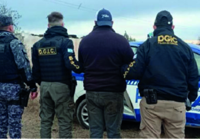 En investigación por robo, detuvieron a riotercerense de 38 años con varias armas en su casa
