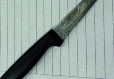 Estudiante de la ciudad exhibió un arma blanca en su escuela cuando peleaba con un compañero