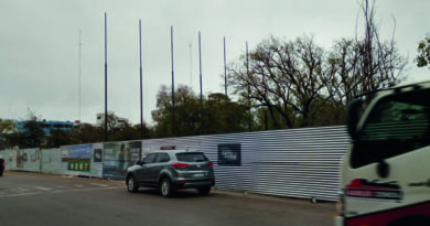 Desafío: ¿qué banderas serán colocadas en los seis mástiles que tiene la nueva plaza San Martín?