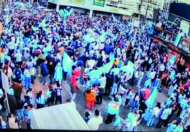 Estiman en 12.000 personas las que se juntaron a festejar en el centro de Río Tercero: ningún incidente