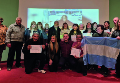 La Cooperativa de Obras entregó certificados a los 245 participantes que tuvieron sus talleres barriales