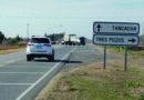 Cruce vial a Tres Pozos: sin iluminación y poca señalización, sigue al borde de otra tragedia