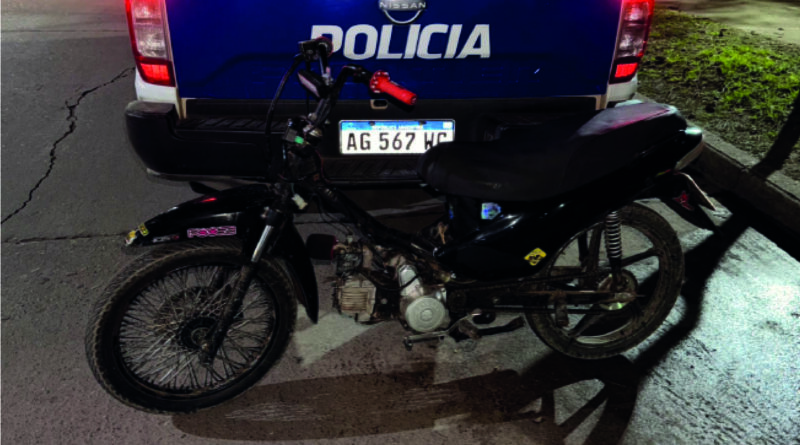 Monte Grande, el barrio del aguante de las motos sin papeles