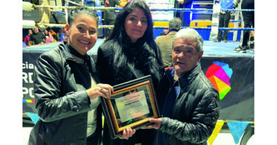 Boxeo: Silvia Farías fue distinguida por su dedicación y constancia en el arbitraje por el Gobierno provincial