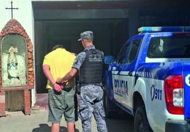 B° Cerino: detienen a joven que amenazó con arma de fuego a vecinos luego de un intento de robo