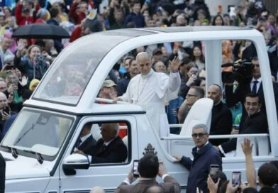El cirujano del Papa dijo que León XIV está en condiciones de hacer su gira por América del Sur